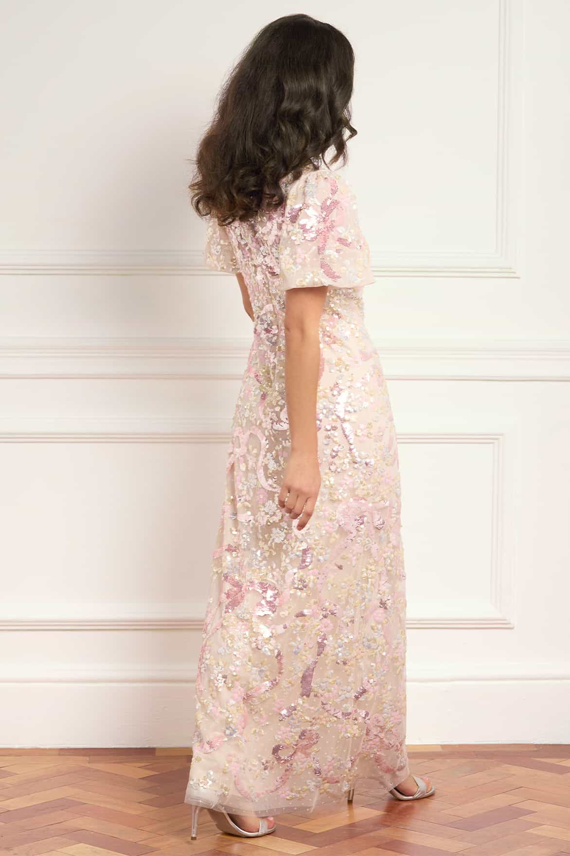 Dancing Ribbon Puff Sleeve Gown