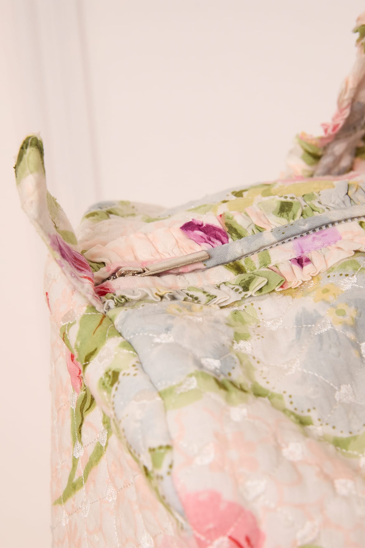 Iris Bloom Quilted Shoulder Bag