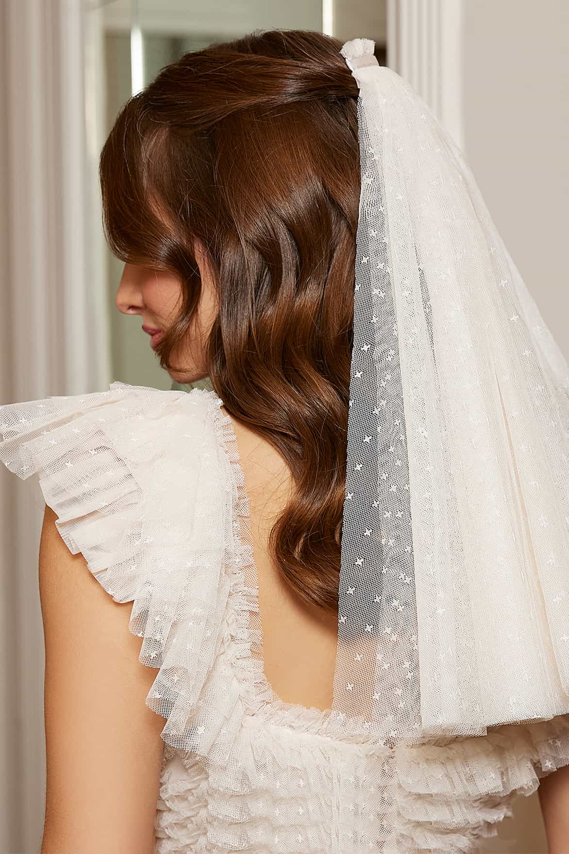 Kisses Short Veil