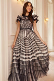 La Vie En Rose Round Neck Short Sleeve Gown