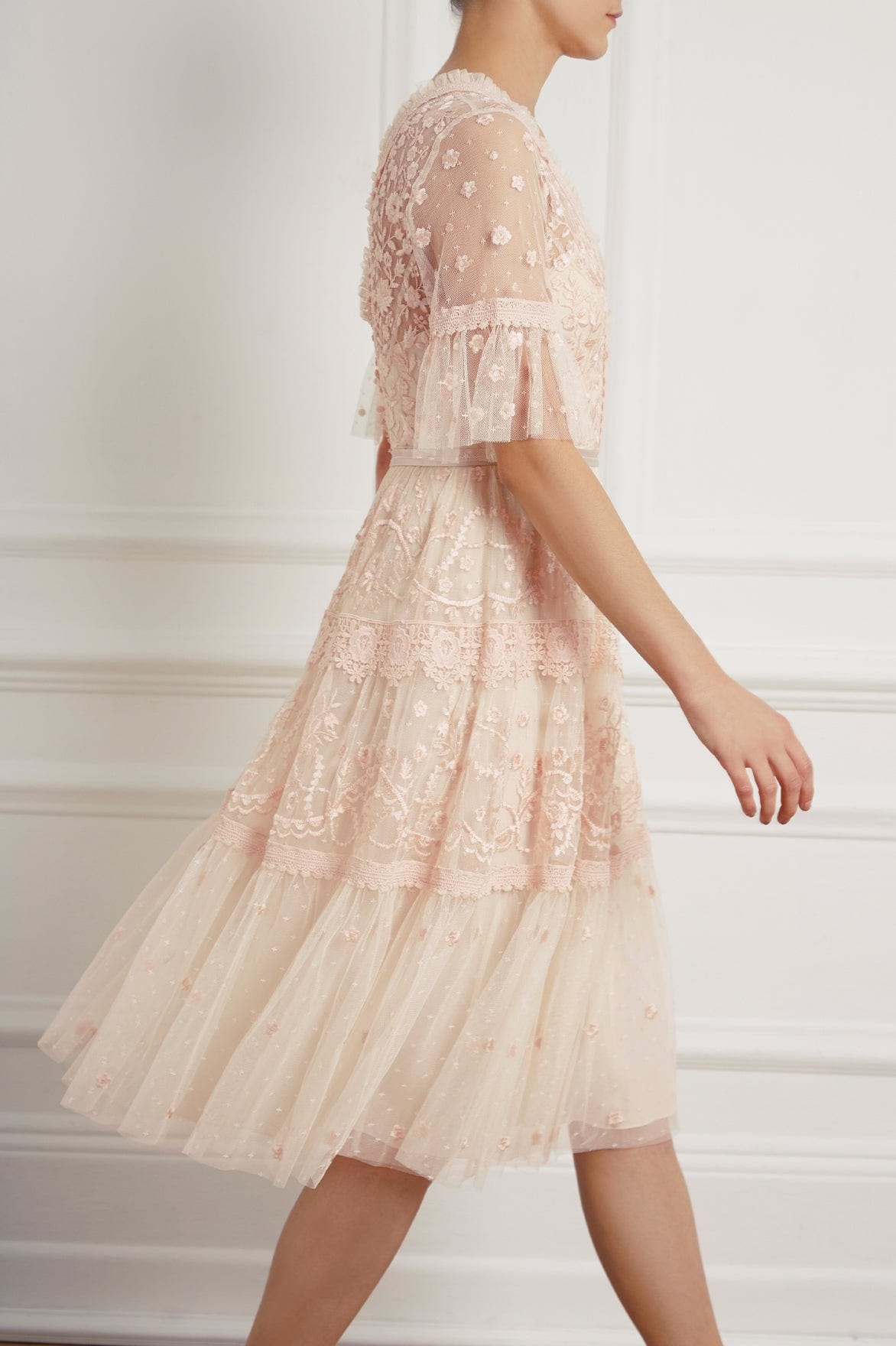 Midsummer Lace Dress